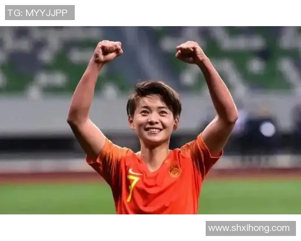 王霜勇敢冲撞展现拼搏精神助力武汉夺回亚冠荣耀